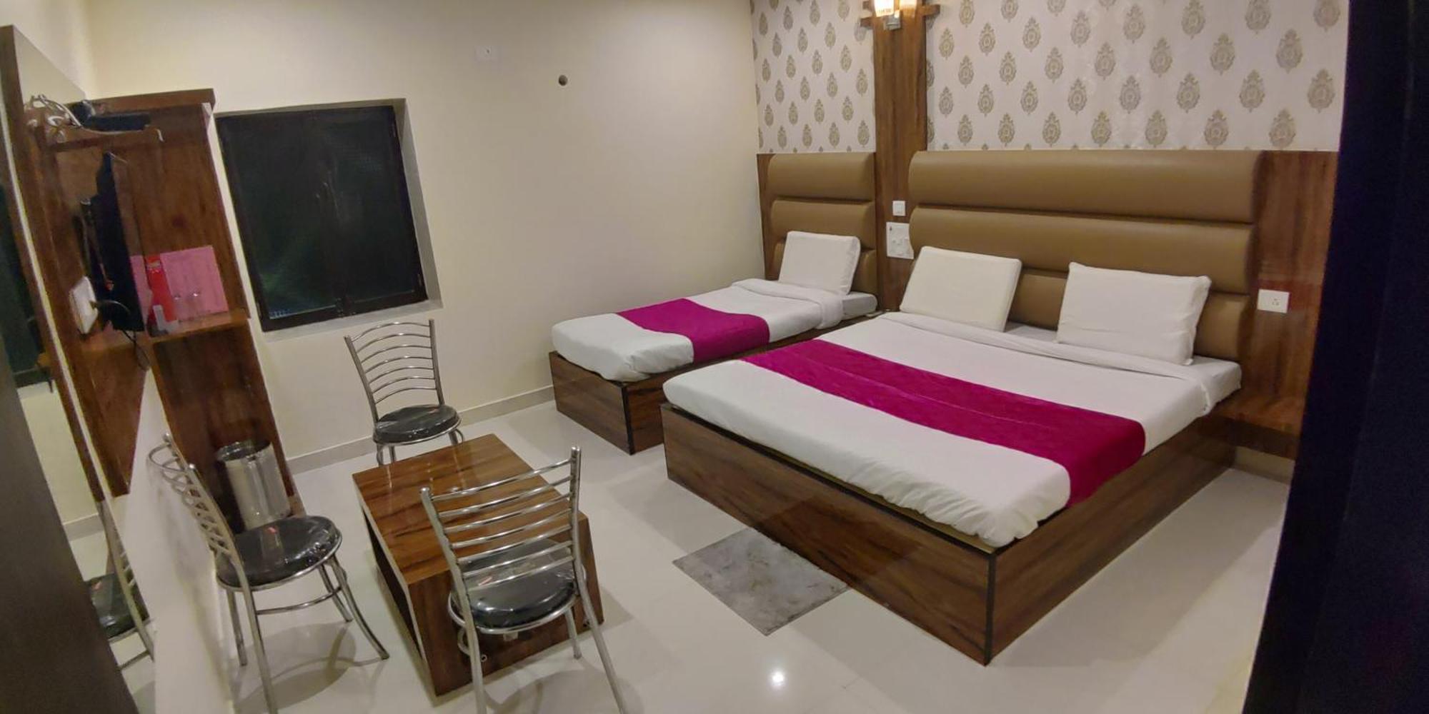 City Hotel Allāhābād Junction Rom bilde